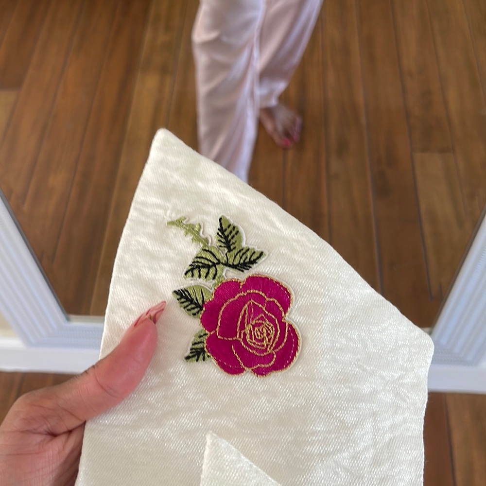 SISTER JANE | Honey Orchid Pintuck Blouse - Picture 2 of 8